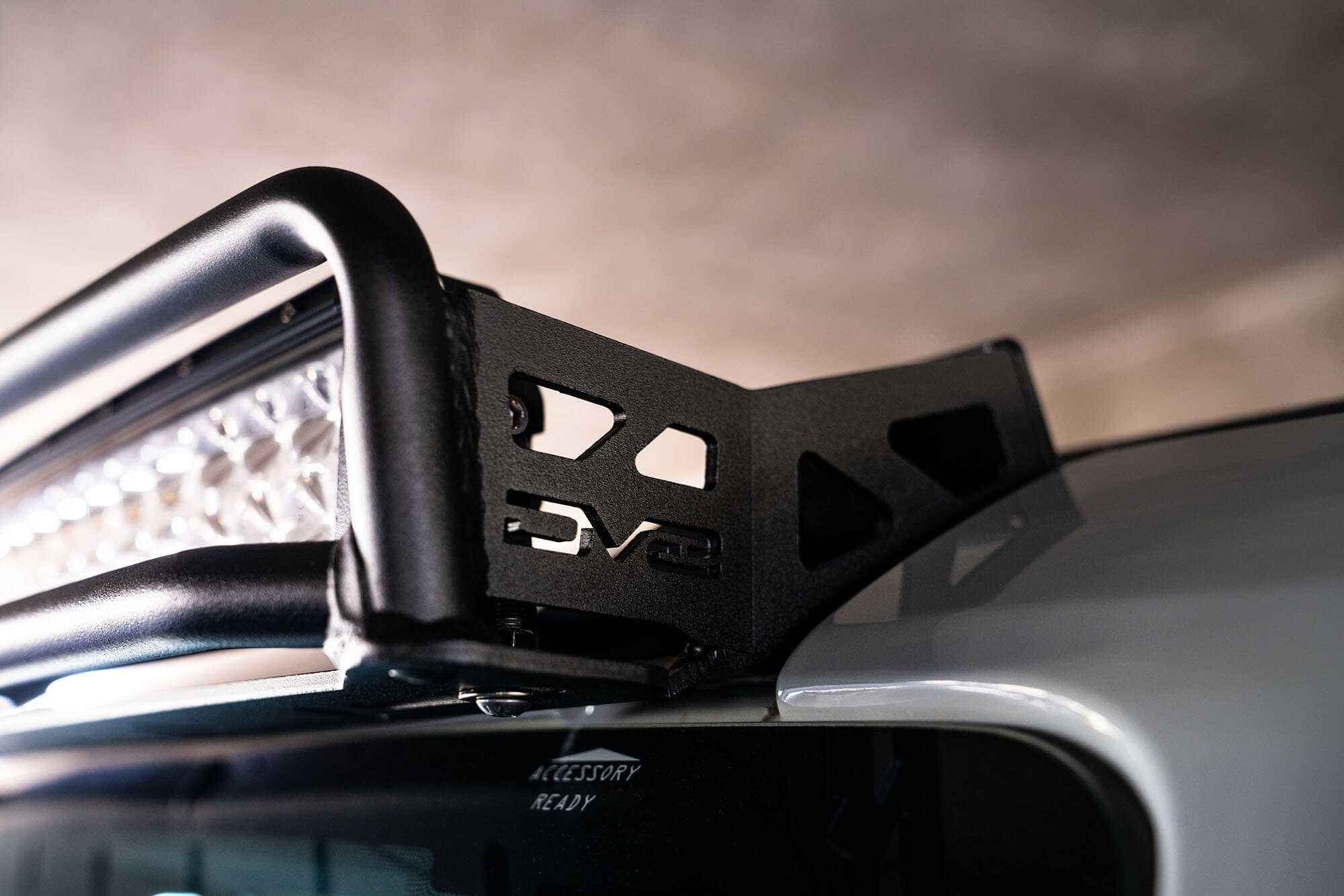 DV8 2021-2024 Ford Bronco | 40-Inch Curved Light Bar Mount - LBBR-03